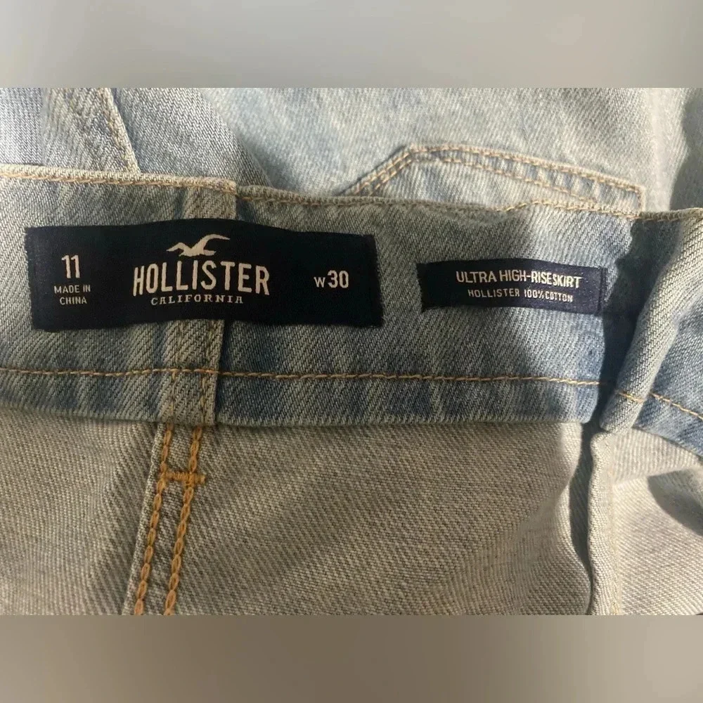 Hollister Ultra High Rise Paperbag Waist Light Wash Jean Mini Skirt size 11